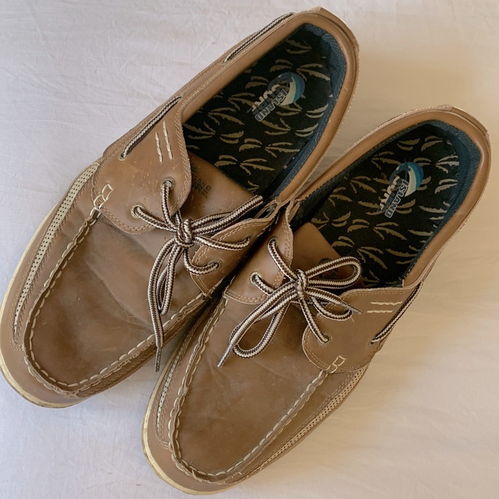 Mens island surf shoes